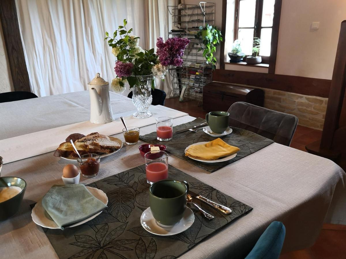 Bed and Breakfast La Ferme De La Terve Bruailles Экстерьер фото